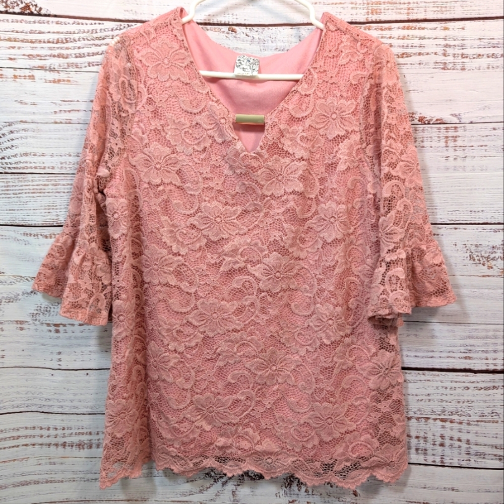 Naïf Pink Lace Floral Ruffle 3/4 Sleeve Blouse In Size Large